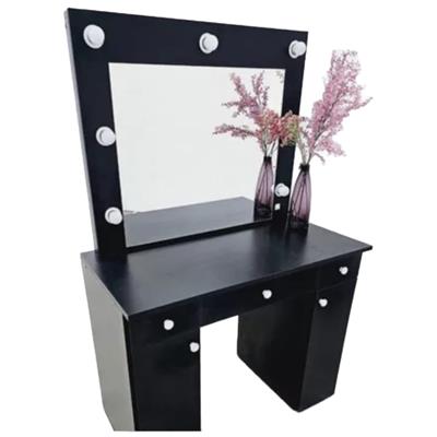 MAQUILLADOR HOLLYWOOD